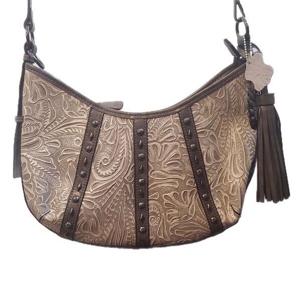 MC Marc Chantal NWOT Greige Floral Embossed & Studded Leather Shoulder Bag - Picture 3 of 8